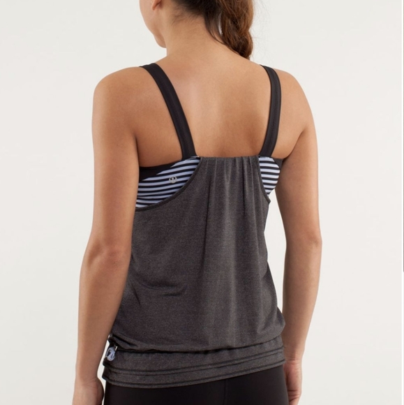 Lululemon back on track size 4 black and purple haze - Picture 2 of 8